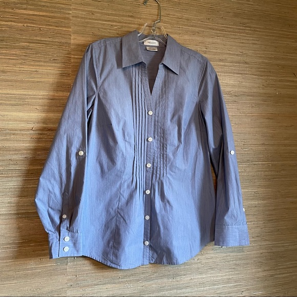 VAN HEUSEN Blue Button Down Shirt, Blue Shirt, Woven, Pleats, size XS - Picture 6 of 12